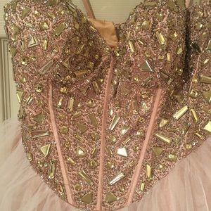 Dave and Johnny homecoming dress